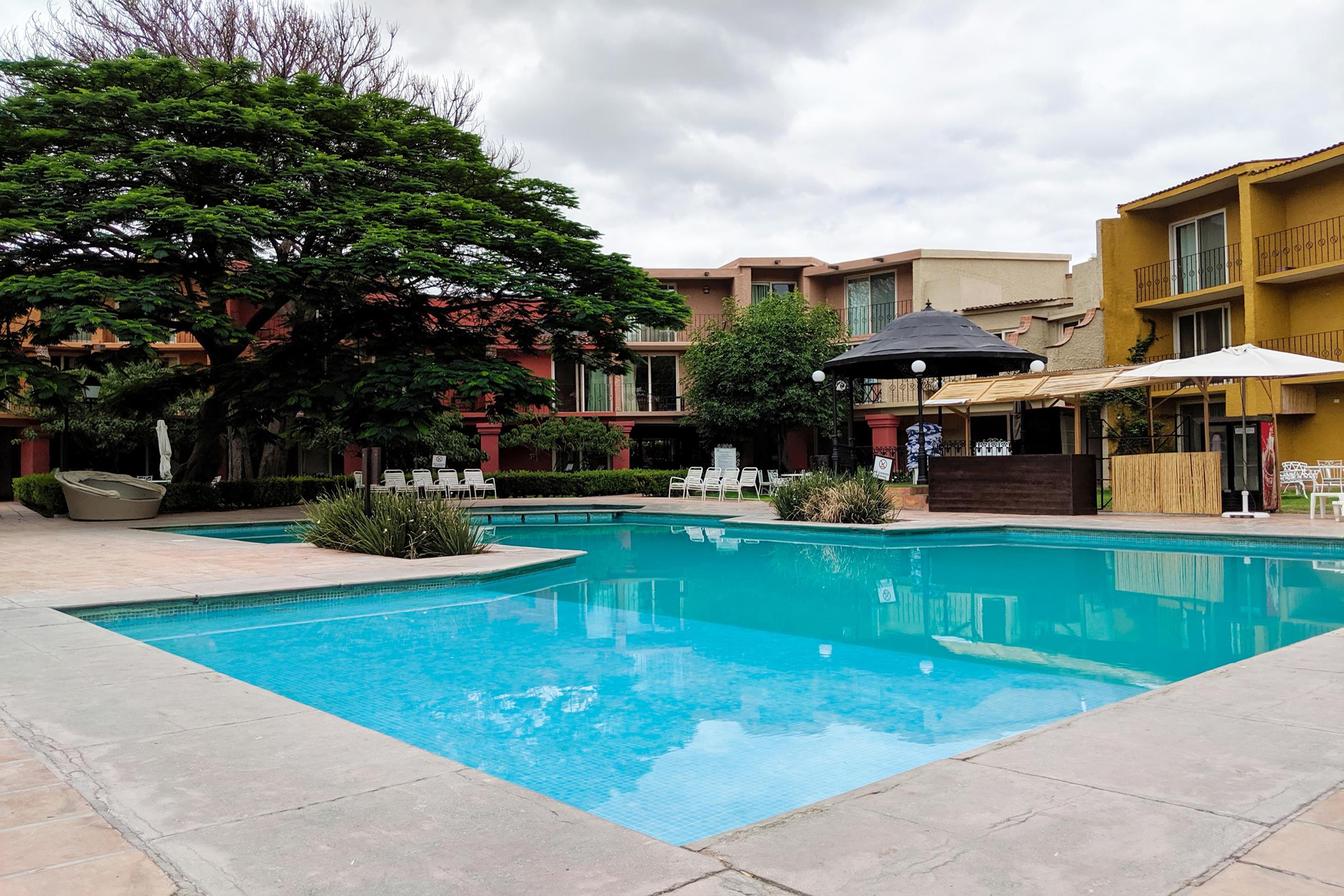 Real de Minas San Miguel de Allende Exterior foto The pool at the hotel