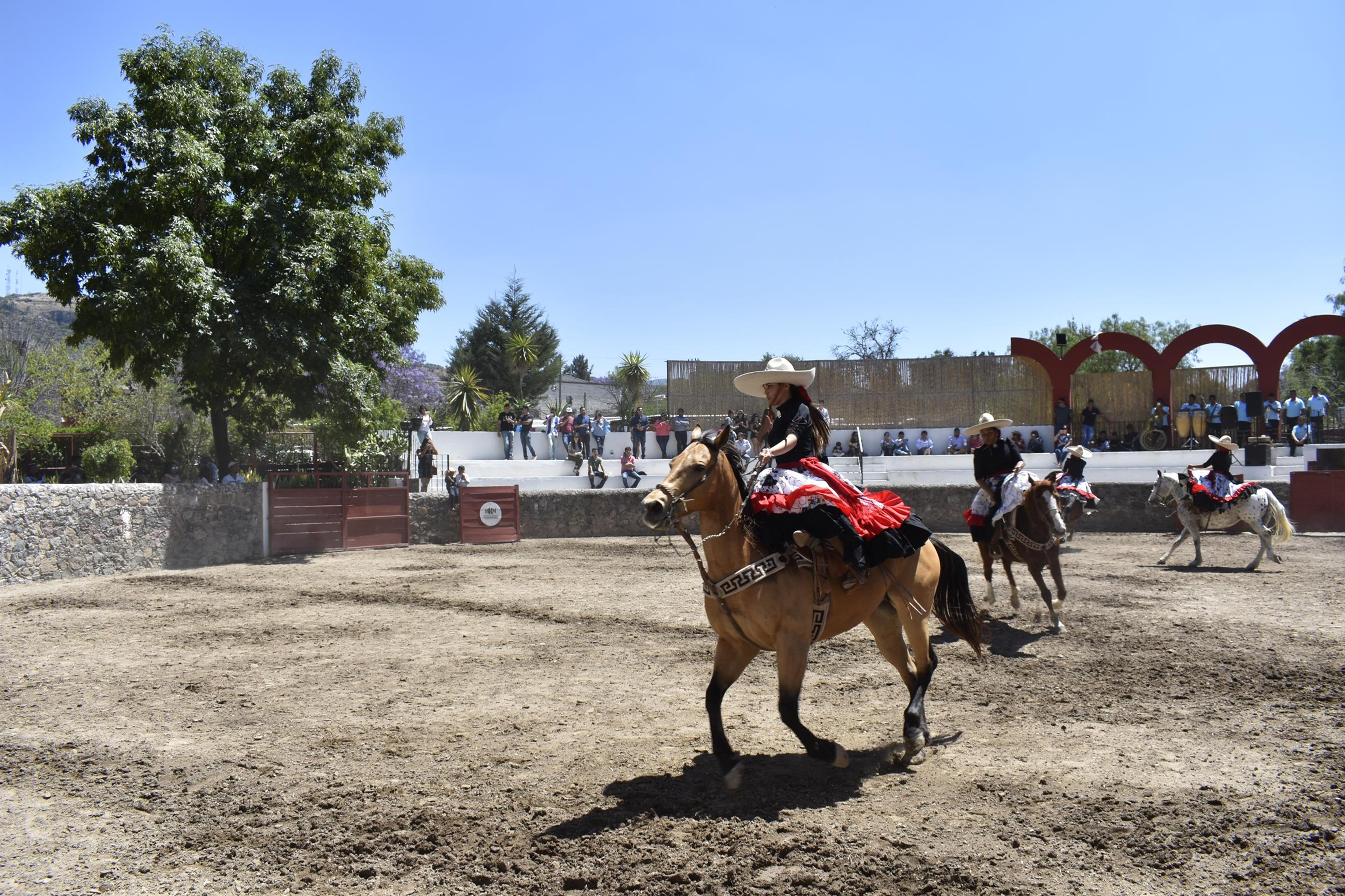 Real de Minas San Miguel de Allende Exterior foto Charros in Charra show